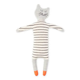 Die Stoffpuppe "Katze" Baumwolle von Sophie Home hat einen grauen Kopf, ein gesticktes Gesicht, einen schwarz-weiß gestreiften Körper, graue Gliedmaßen und leuchtend orangefarbene Füße - perfekt für gemütliche Kuschelstunden. Hier auf weißem Hintergrund liegend abgebildet.